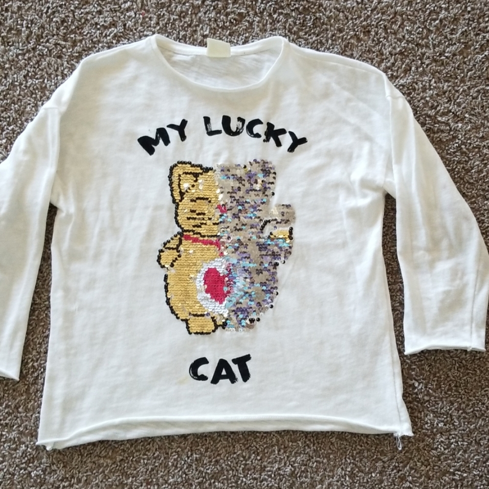 Girls sweater
